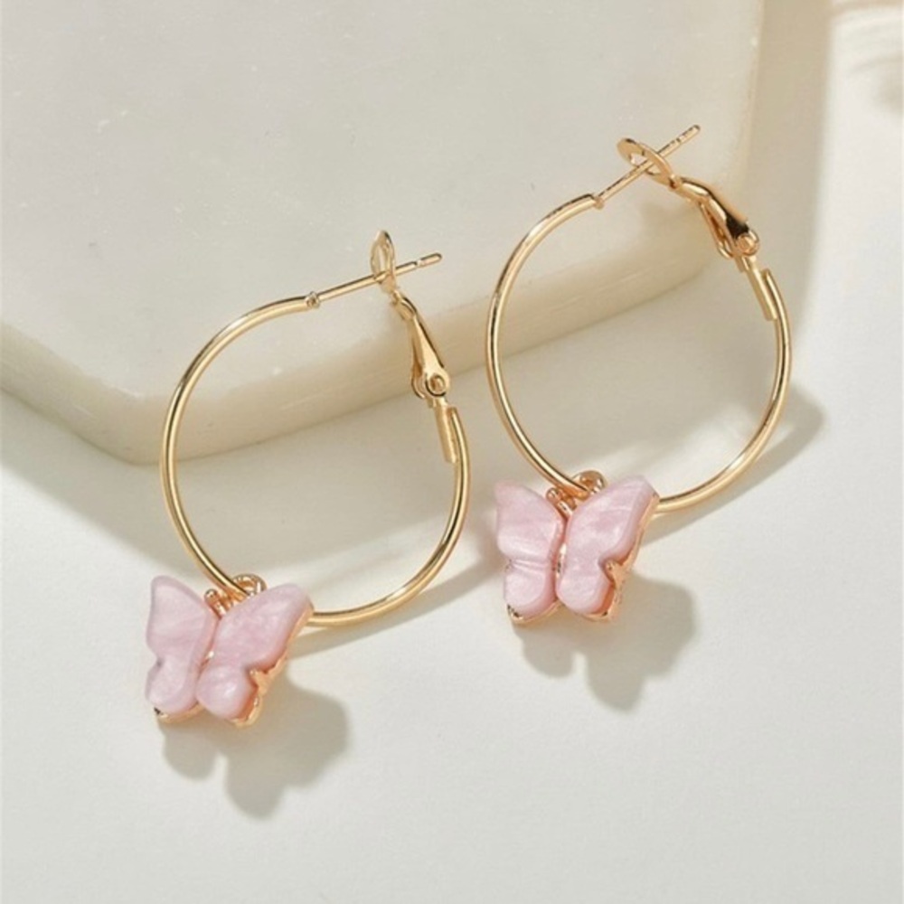 3/$30 💛 Butterfly Hoop Earrings
